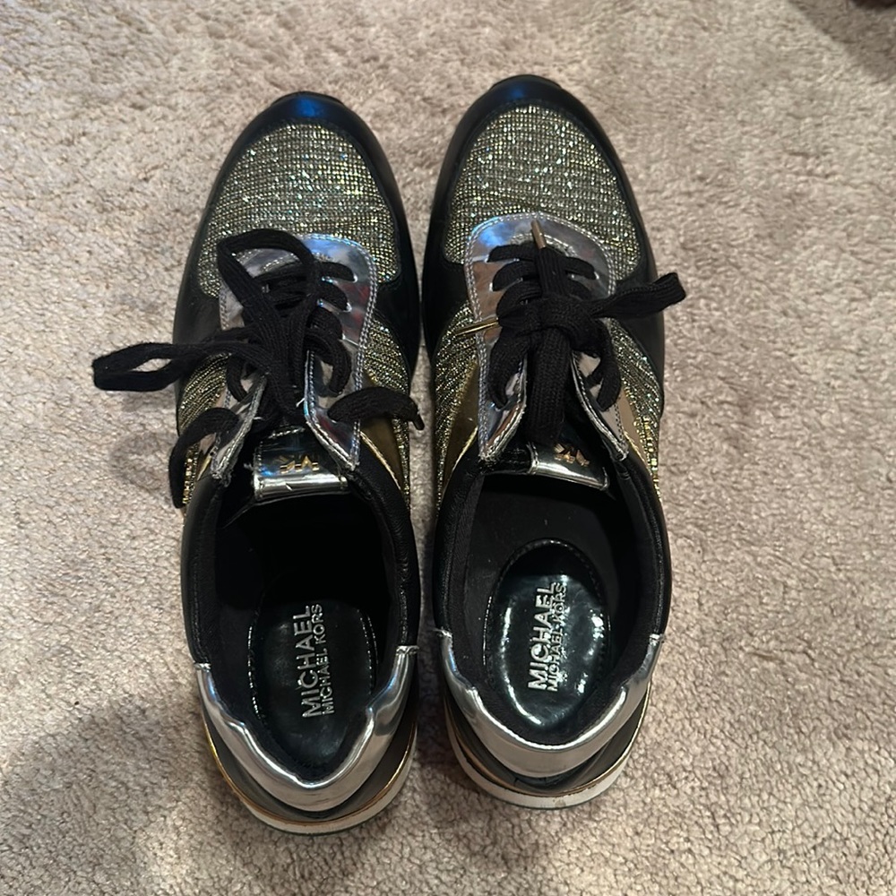 Michael Kors Sneakers size 10m